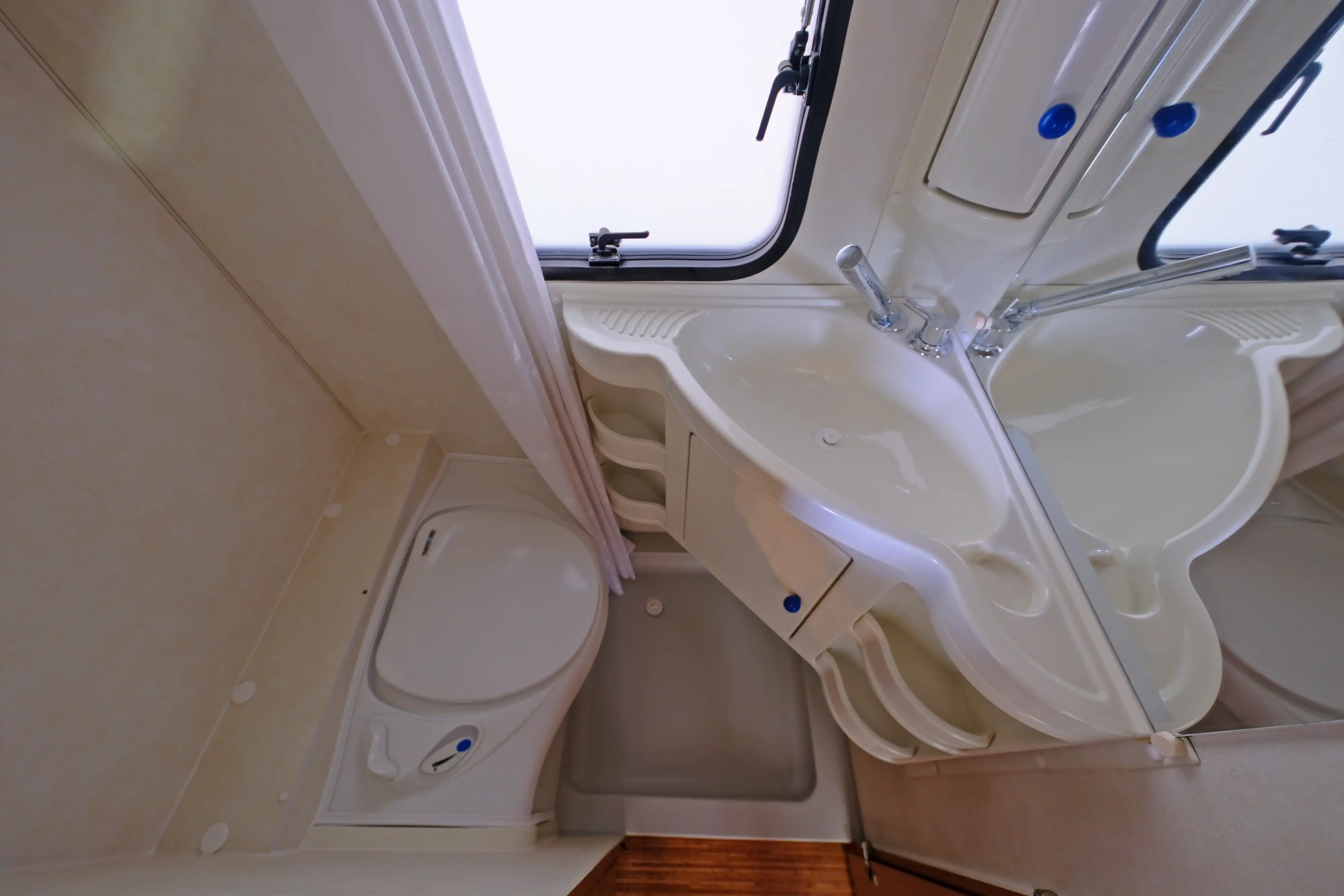 ADRIA 432 PH 